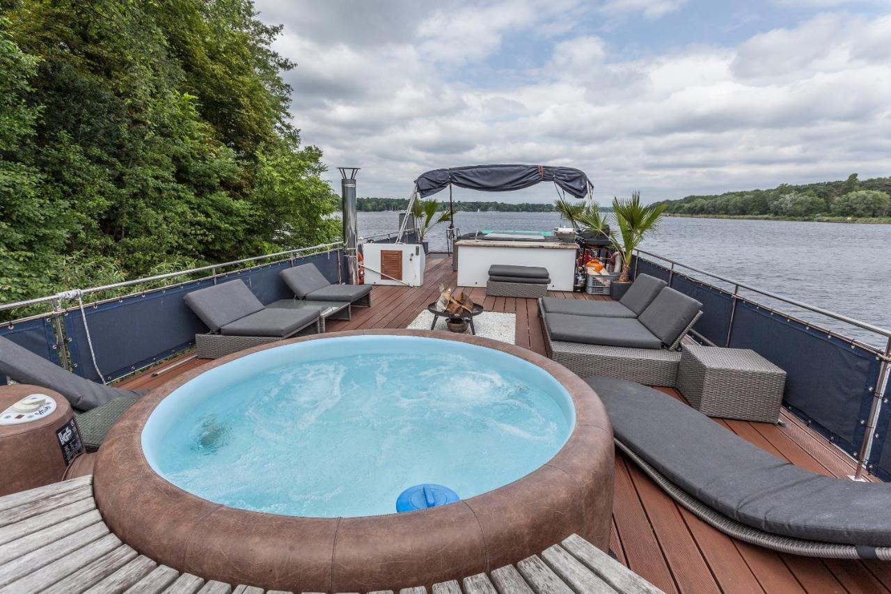Hausboot Deluxe Hotel เบอร์ลิน ภายนอก รูปภาพ