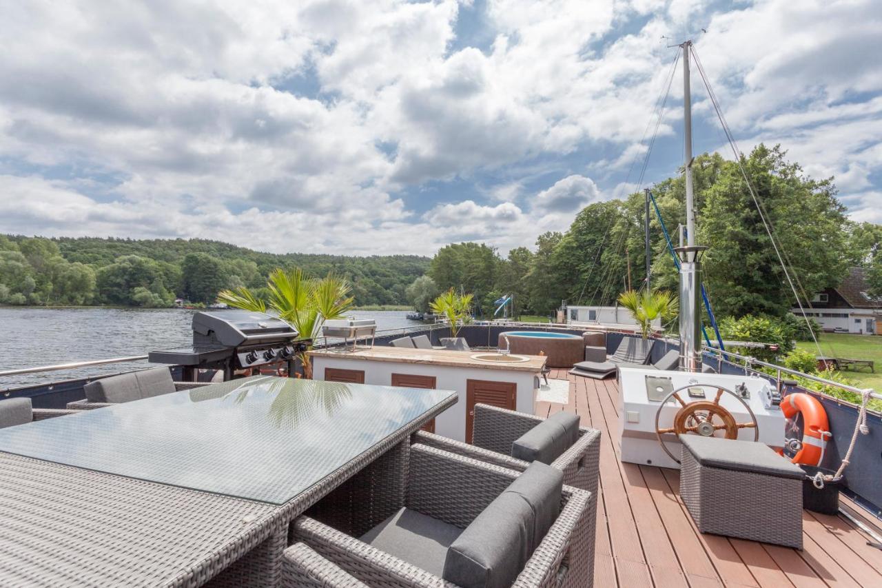 Hausboot Deluxe Hotel เบอร์ลิน ภายนอก รูปภาพ